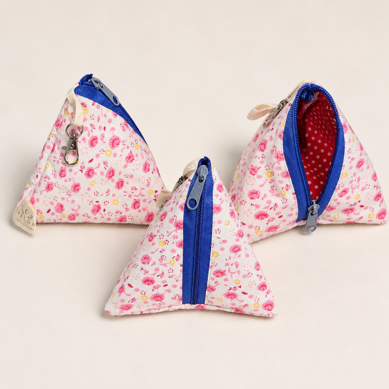 Handmade Triangle Zipper Pouch – Pink Ditsy Floral / Blue Zipper