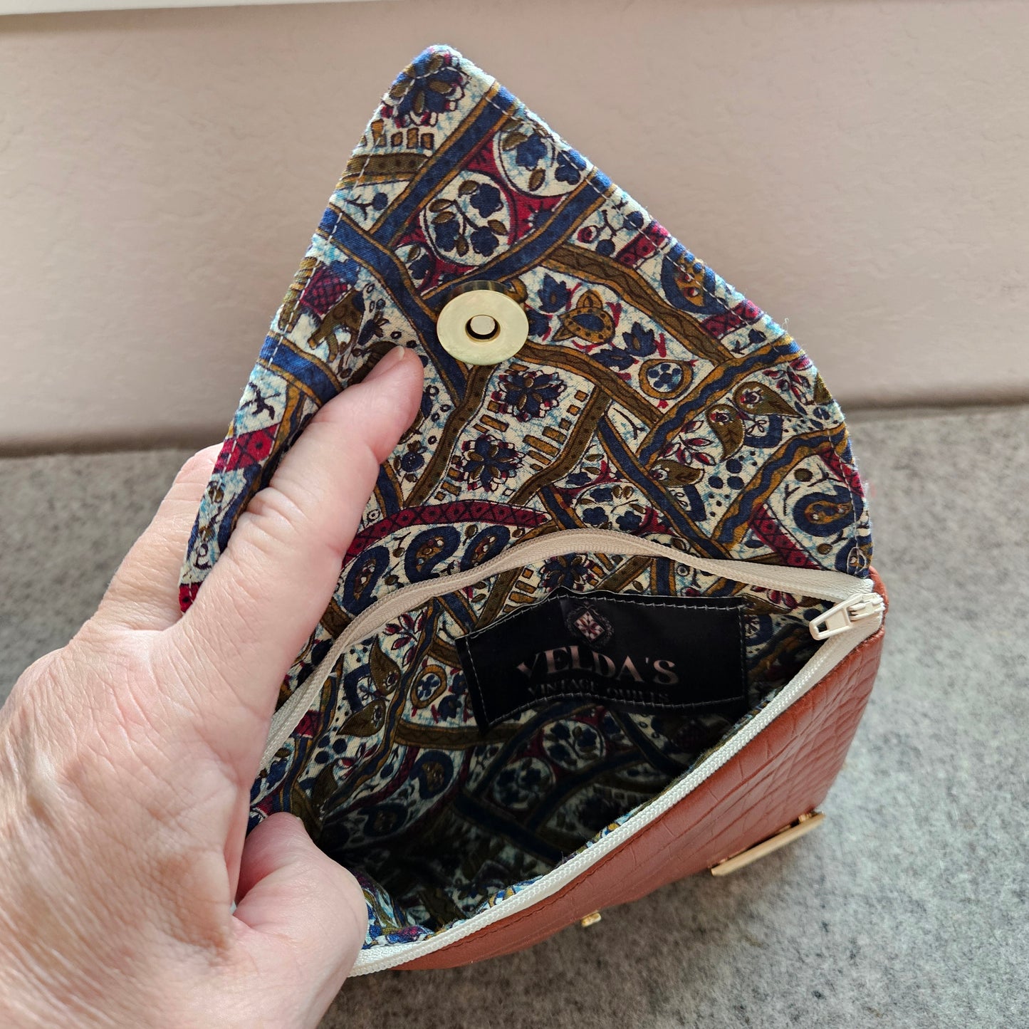Ecru Art Deco Wristlet Clutch – Quilted Handmade Velda Bag with Croc Texture