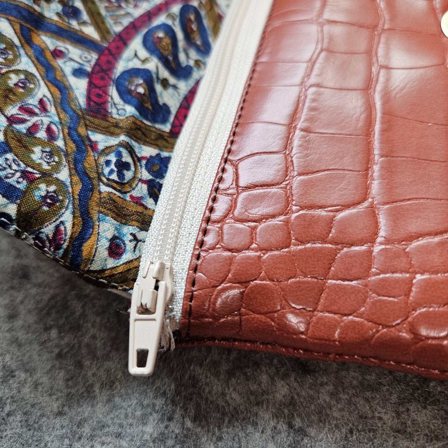 Ecru Art Deco Wristlet Clutch – Quilted Handmade Velda Bag with Croc Texture