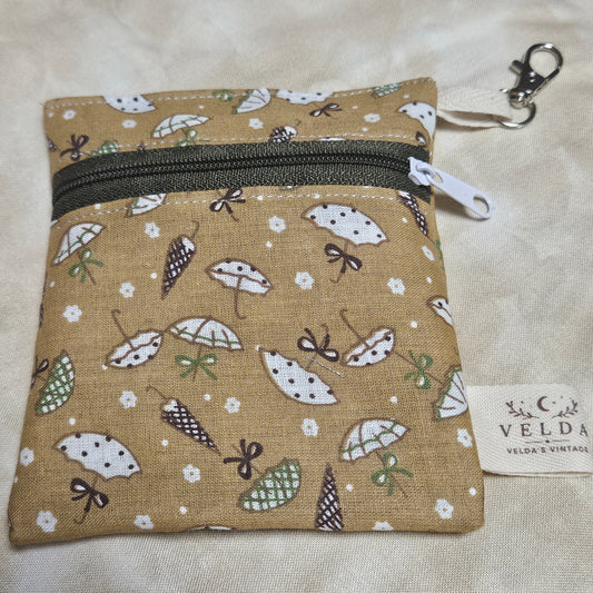 Handmade Flat Zipper Pouch – White Tiny Gold Flowers / Blue-Grey Zipper
