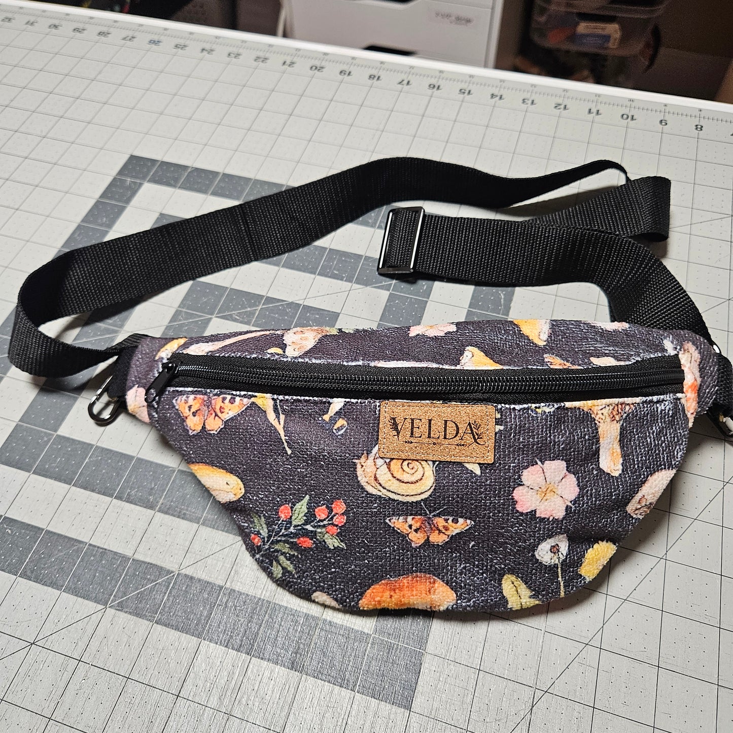 Velda Mushroom Botanical Fanny Pack – Boho Belt Bag