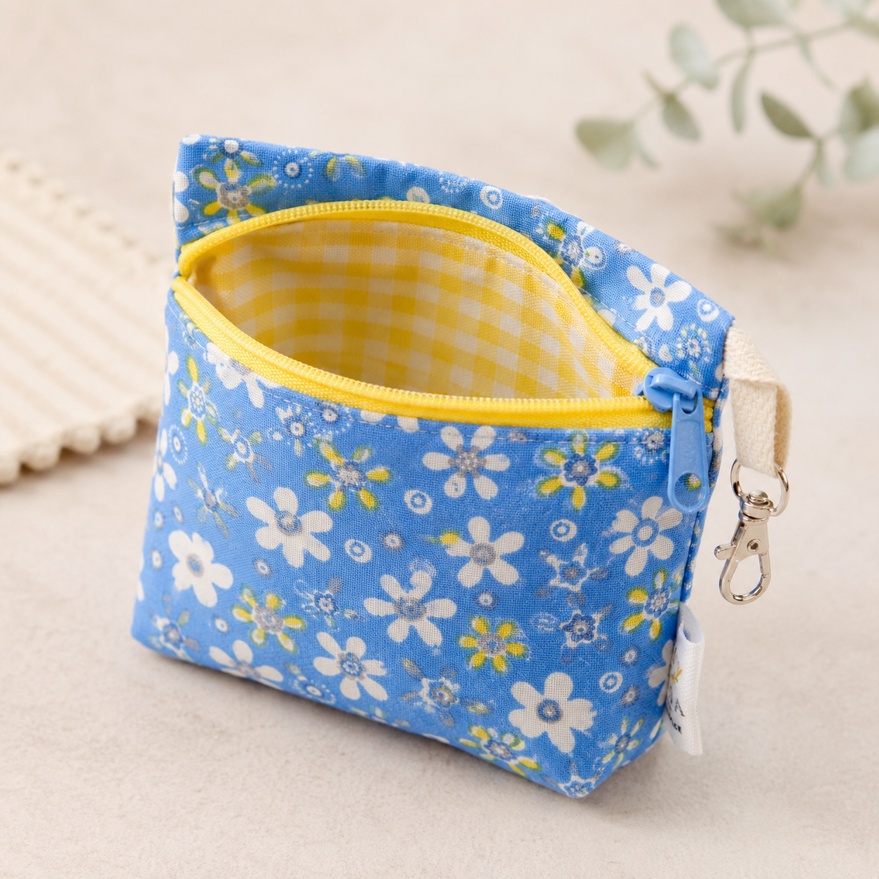 Blue Floral Standing Zipper Pouch