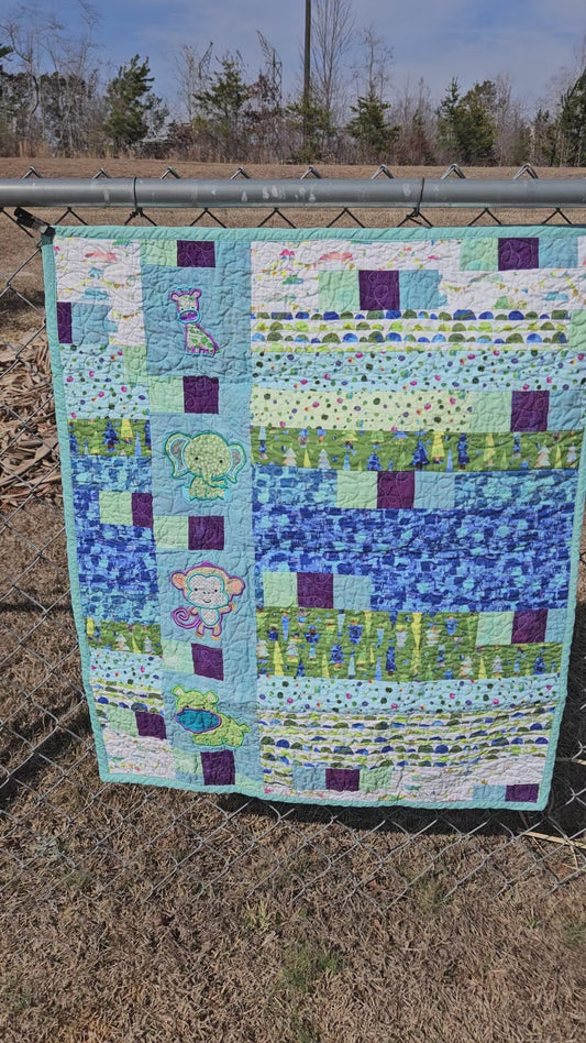 “Little Explorer” – Handmade Baby Boy Quilt (28x32)