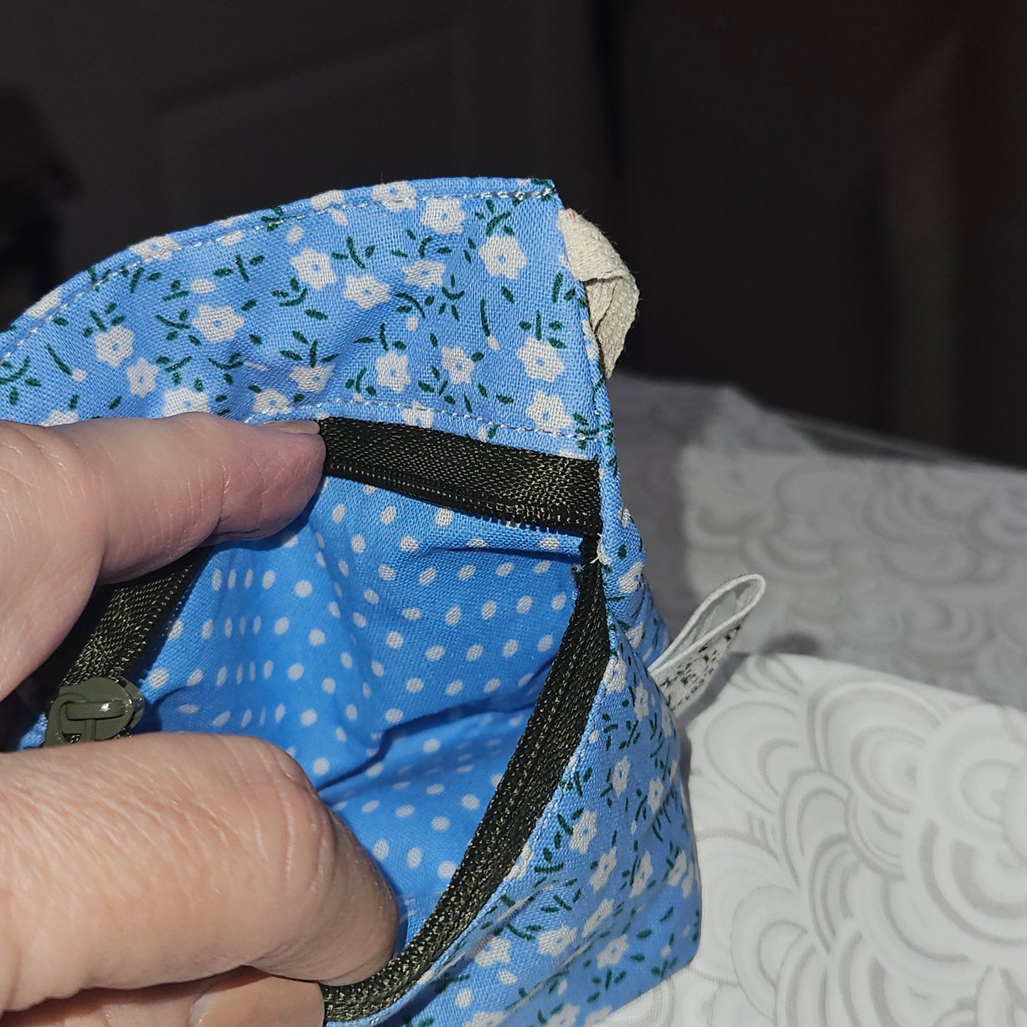 Standing Zipper Pouch — Red Stars & Navy Plaid