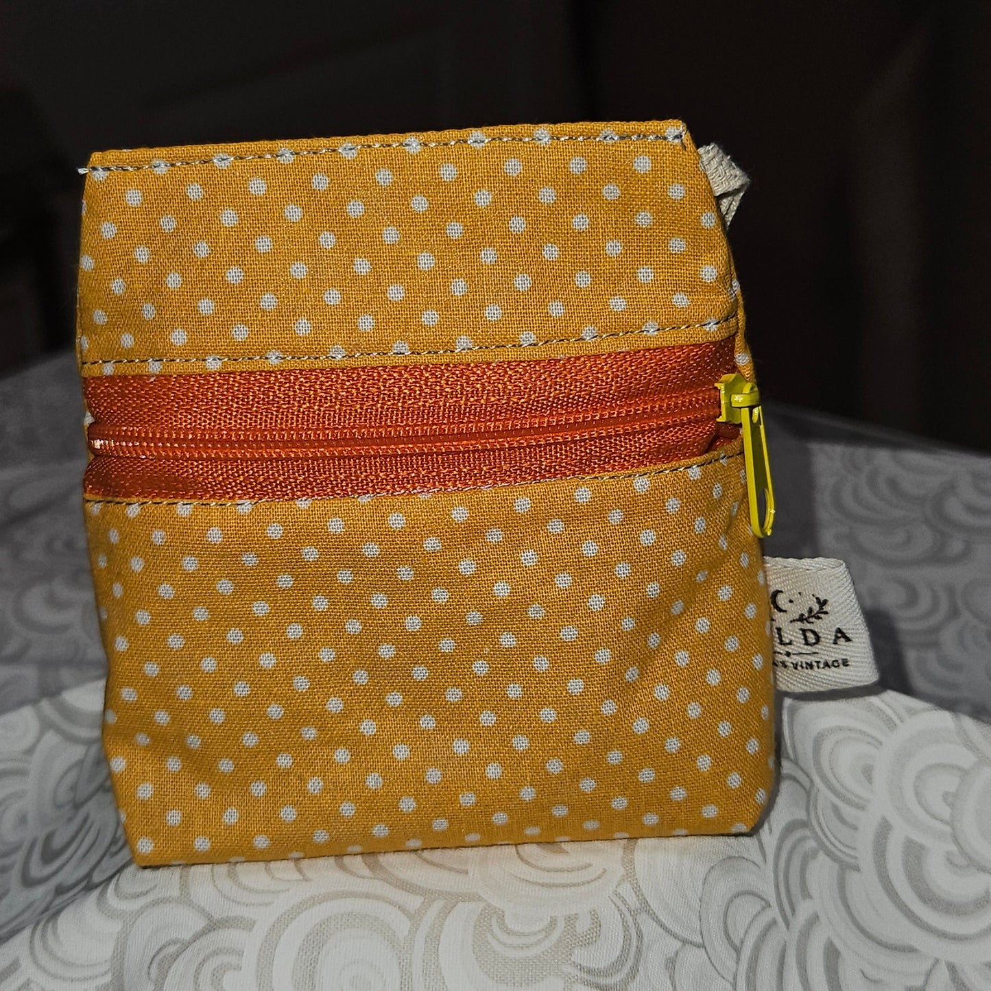 Standing Zipper Pouch — Red Stars & Navy Plaid